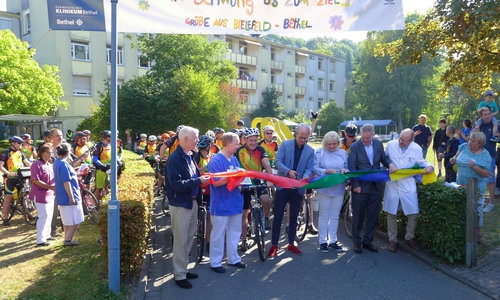 Der heutige Tourstart in Bielefeld. Foto: Deutsche Kinderkrebsstiftung