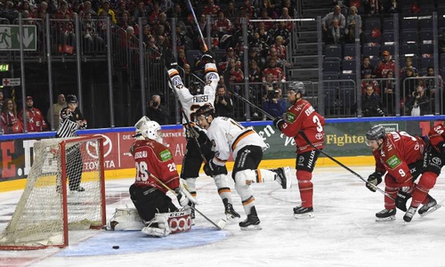 Können die Grizzlys heute Abend in Köln den Halbfinaleinzug bejubeln? Foto: Imago/osnapix