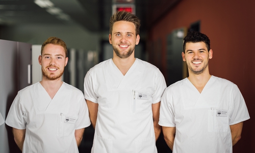 Der 23-jährige Sebastian Köppert aus Wolfenbüttel plant ein Zahn-Hilfseinsatz in Nepal. Sebastian Köppert, Jens Dauben und Robin Fernández wollen im Frühjahr 2017 zu einem Hilfseinsatz nach Nepal aufbrechen. Foto: privat

 
