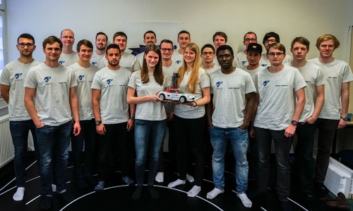Das Team e.Wolf der Ostfalia Hochschule für angewandte Wissenschaften. Fotos: Ostfalia Hochschule für angewandte Wissenschaften