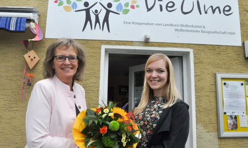 Barbara Gabriel  und Susanne Pensler leiten seit fünf Jahren gemeinsam die Ulme. Foto: WoBau 