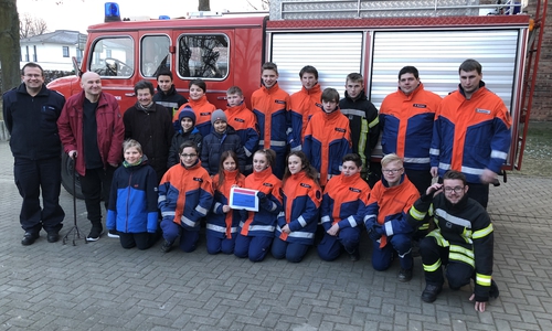 Die Kinder- und Jugendfeuerwehr sagt danke. Foto: Kinder und Jugendfeuerwehr Fümmelse