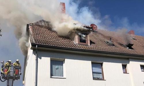 Eine komplette Wohnung ist den Flammen zum Opfer gefallen. Fotos: Aygün Erarslan