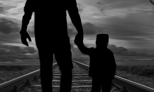 Die geschädigten Kinder wurden von ihrer Kirche missbraucht und dann auf ihrem Weg alleine gelassen. Symbolfoto: CC0 Creative Commons