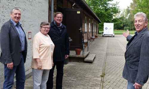 Von links: Oliver Ganzauer, Hilde Dzuik, Marcus Bosse und Thomas Jerchel. Foto: Privat