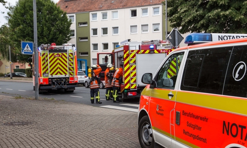 In Lebenstedt brannte ein Essen auf dem Herd. Die Feuerwehr rückte an. Foto: Karliczek