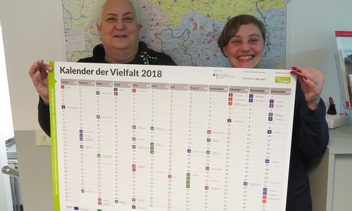 Von links: Agenturleiterin Astrid Hunke und Agenturmitarbeiterin Steffi Elina Bischoff. Foto: Freiwilligenagentur