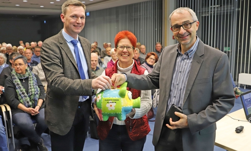 Dr. Mark Jäger, Chefarzt für Viszeralchirugie am Städtischen Klinikum, Dörthe Weddige-Degenhard, Vorsitzende des Fördervereins des Klinikums, und Prof. Dr. Kinan Rifai, Chefarzt für Gastroenterologie luden zur 6. Bürgerinformation Bauchmedizin. Fotos: Klinikum Wolfenbüttel