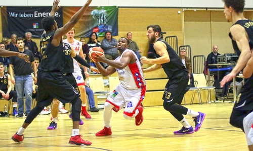 Demetrius Ward und Co. verpassten in Bernau die Krönung ihres starken Saisonendspurts. Foto: Vollmer