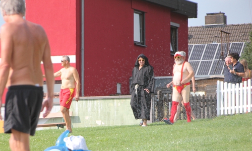 Beim Abbaden war einiges los, Foto: DLRG Schladen