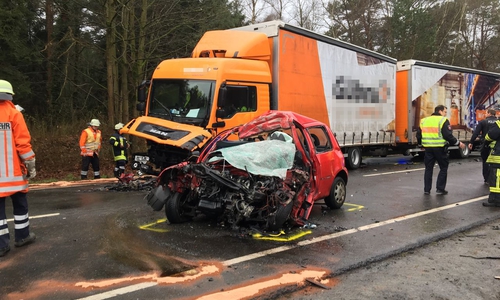 Ein Unfall auf der B4 forderte am Mittwoch ein Todesopfer. Foto: aktuell24