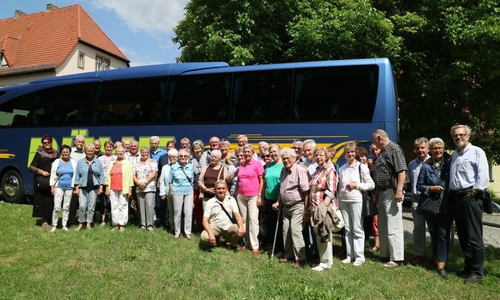 Zahlreiche Teilnehmer bei der jährlichen Spargelfahrt. Foto: SoVD