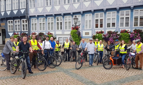 Los ging es am Stadtmarkt. Fotos: Stadt Wolfenbüttel