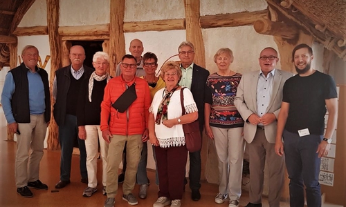Die CDU-Besuchergruppe bei ihrer Erlebnisführung mit Marco Failla (r.) im Landesmuseum. Foto: Privat