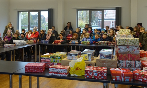 Die Samtgemeinde Grasleben schickt mit Geschenken gefüllte Schuhkartons in ferne Länder. Foto: Samtgemeinde Grasleben