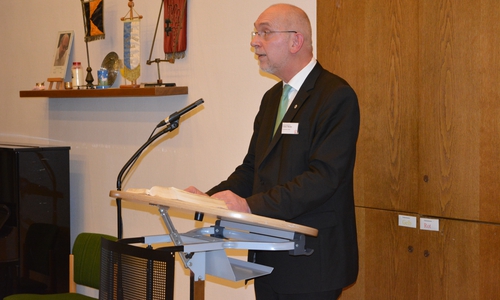 Superintendent Dr. Volker Menke referierte zum Thema "Nächstenliebe".
