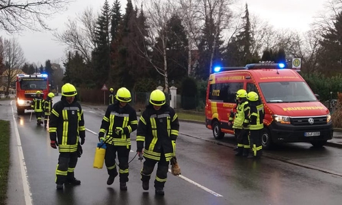 Insgesamt 22 Einsatzkräfte wurden benötigt.