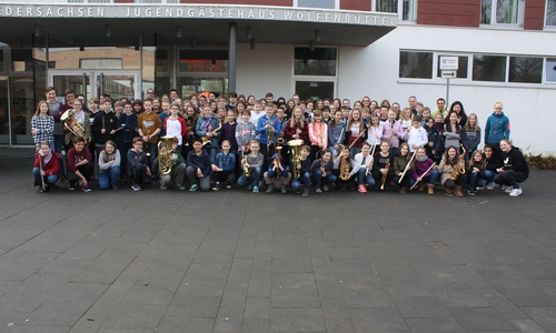 Mit viel Elan und Freude übten über 100 Musiker des THG bereits bei den Musikarbeitstagen im März in der Landesmusikakademie.