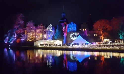 Der Weihnachtszauber am Schloß Bückeburg lud in gemütlicher Atmosphäre zum Verweilen ein. Foto: Familie Buck aus Lehre