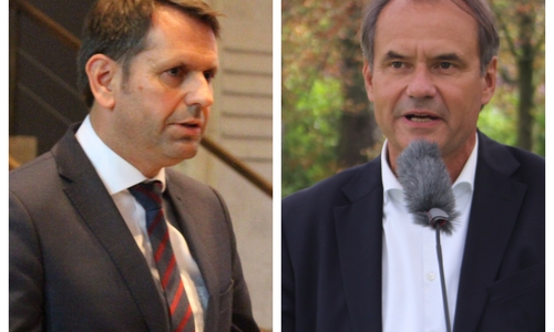 Den offiziellen Bescheid über die Fördermittel des Landes überreichte Niedersachsens Umweltminister Olaf Lies (li.) persönlich am Donnerstag Oberbürgermeister Ulrich Markurth in Braunschweig. Fotos: Archiv