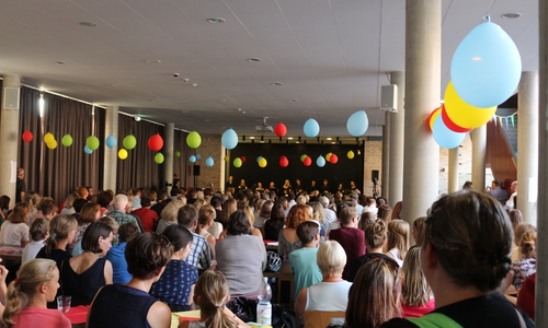 Volles Haus: Der Internationale Abend am GiS stand an, Fotos: Robert Braumann