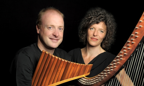 Matthias Schlubeck – Panflöte  und  Johanna Seitz – Harfe, am Freitag, 12. August, 20 Uhr  in der St. Georg Kirche Wendessen Foto: Privat