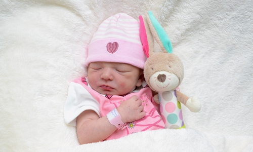 Willkommen Mila Maylin Schilling. Foto: babysmile24.de
