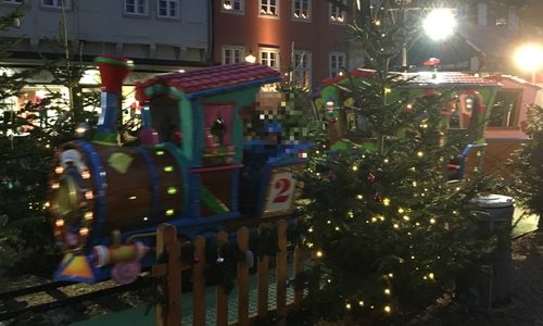 In den letzten Tagen gab es Ärger um ein Kinderkarussell auf dem Wolfenbütteler Weihnachtsmarkt. Foto: Alexander Dontscheff