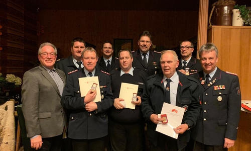 Die Ortsfeuerwehr Watenbüttel kam zur Jahreshauptversammlung zusammen. Fotos: Kadereit 