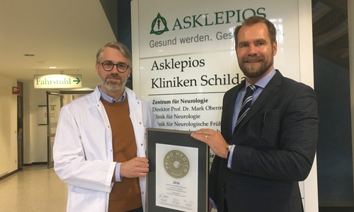 Prof. Dr. med. Mark Obermann, Direktor des Zentrums für Neurologie und Ärztlicher Direktor der Asklepios Kliniken Schildautal und Asmus Grebbin, Geschäftsführer von PRIMO MEDICO. Foto: Asklepios Harzkliniken GmbH