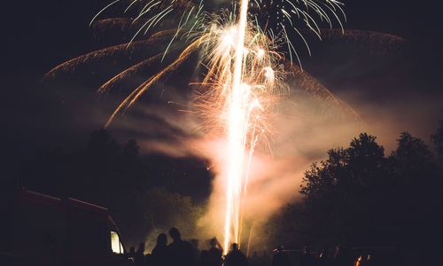 Das Höhenfeuer wird der Höhepunkt des Zeltlagers. Foto: Eric Höfs