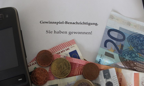Die Polizei warnt eindringlich vor falschen Gewinnbenachrichtigungen. Symbolfoto: Anke Donner