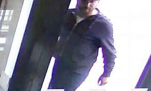 Wer kennt diesen Mann? Foto: Polizei Wolfsburg.