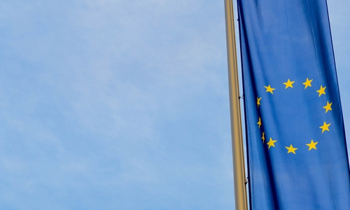 Ingrid Pahlmann spricht in der KVHS über die Europäische Union. Symbolfoto: Pixabay
