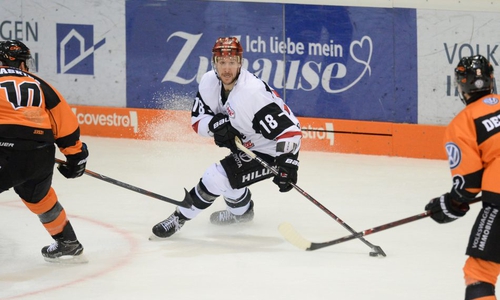Gegen die Grizzlys war für die Haie kein Durchkommen. Fotos: Moritz Eden