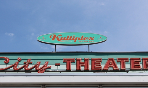 Der Parkplatz vor dem Kultiplex wird vorübergehend gesperrt. Foto: Alexander Panknin