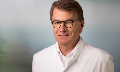Dr. med. Marek Hanslik, 64, bisher Chef der Frauenklink und des Brustzentrums der Harzklinik Goslar, wechselt in den Ruhestand. Fotos: Asklepios Harzkliniken GmbH
