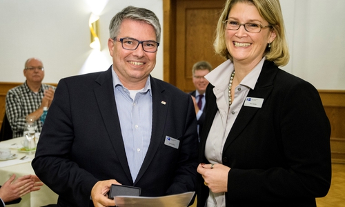 Otto und Henke, IHK-Auszeichnung in Bronze. Foto: IHK Gifhorn