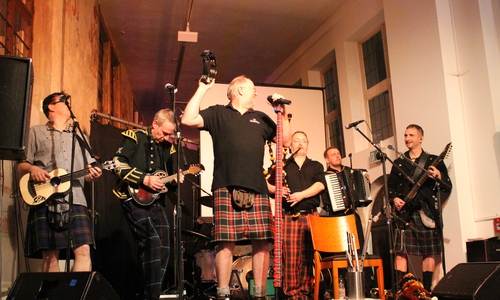 Die 15. Ausgabe von “Celtic Christmas” des bluenote-Vereins im Schloss Wolfenbüttel. Fotos: Jan Borner