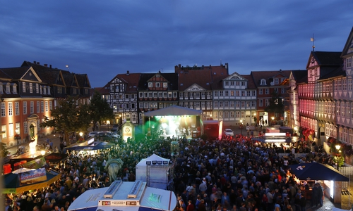 Das Altstadtfest hat auch musikalisch viel zu bieten. Unter anderem kommt MIA. Foto: Thorsten Raedlein
