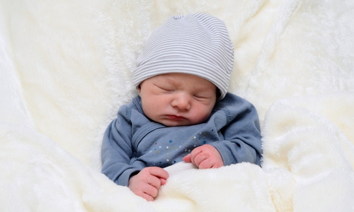 Willkommen: Henry Justus Erbarth. Foto: babysmile24.de