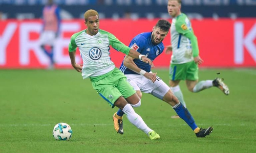 Daniel Didavi und Yannick Gerhardt haben das Hinspiel in der Bundesliga nicht vergessen. Foto: imago/Team 2