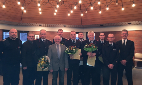 In den Führungsriegen der Ortsfeuerwehren Klein Sisbeck, Groß Sisbeck, Papenrode und Saalsdorf gibt es einige neue Gesichter. Foto: Eva Sorembik