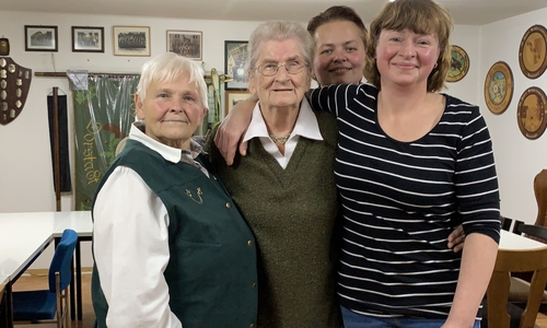 Christa Rühmann, Maria Scheffler, Natalia Matzuga und Anette Müller (v. li.). Foto: Peter G. Matzuga