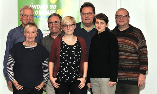 Mandatsträger beim Grünen Dialog zum Plastikmüll (von links): Holger Barkhau, Christiane Wagner-Judith, Karlheinz Pfeiff, Imke Byl, Michael Boos, Maren Battenberg, Carsten Marowsky-Bree. Foto: Bündnis 90/Die Grünen