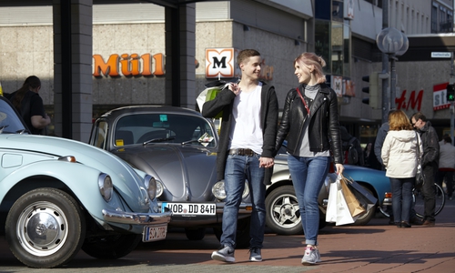 Am 2. April ist verkaufsoffener Sonntag mit Auto- und Zweiradmeile. Foto: WMG
