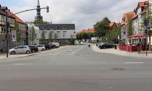 Vom Holzmarkt wird eine Umleitung über die Lange Straße zur Harzstraße und zur Kleinen Kirchstraße eingerichtet. Foto: Jan Borner