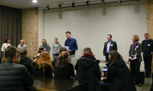 Foto: Gymnasium im Schloss
