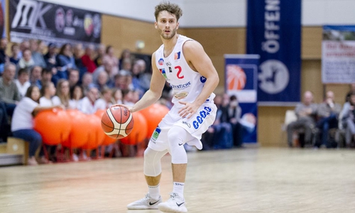 "Consti" Ebert und die Herzöge wollen einen wichtigen Schritt in Richtung Playoffs machen. Foto: Reinelt/PresseBlen.de