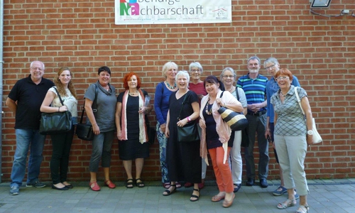 Begrüßung der Gäste durch Vertreter von LeNa, links außen Mit auf dem Foto: Birgit Oppermann, Uwe Kiehne, Valerie Dubiel. Fotos: Gila Schlee
